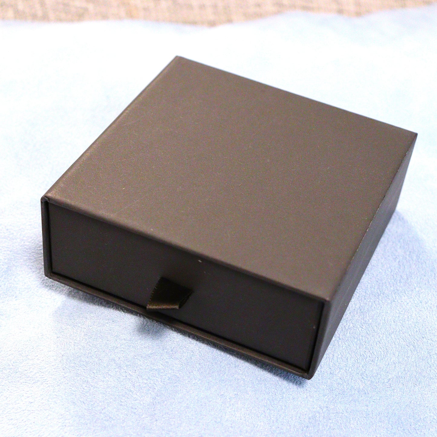 【淡水パール】9粒パールネックレス(ゴールドスネークチェーン)(箱付き)