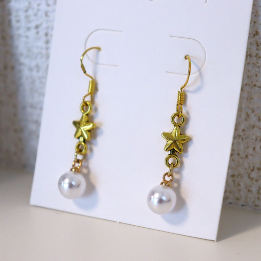 【プラスチックパール】スター&パールドロップピアス(ゴールド)(箱つき・箱なし選択可能)