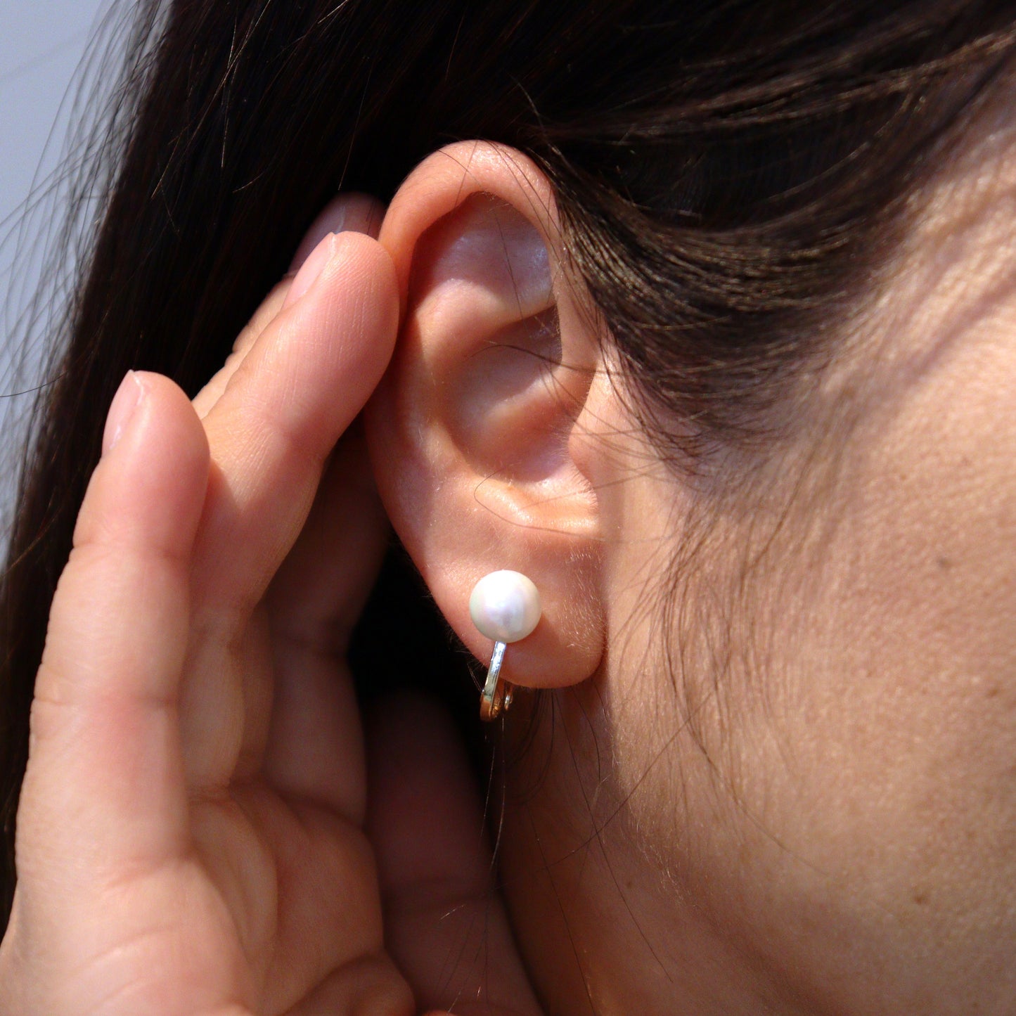 【貝殻パール】一粒イヤリング (ゴールド)