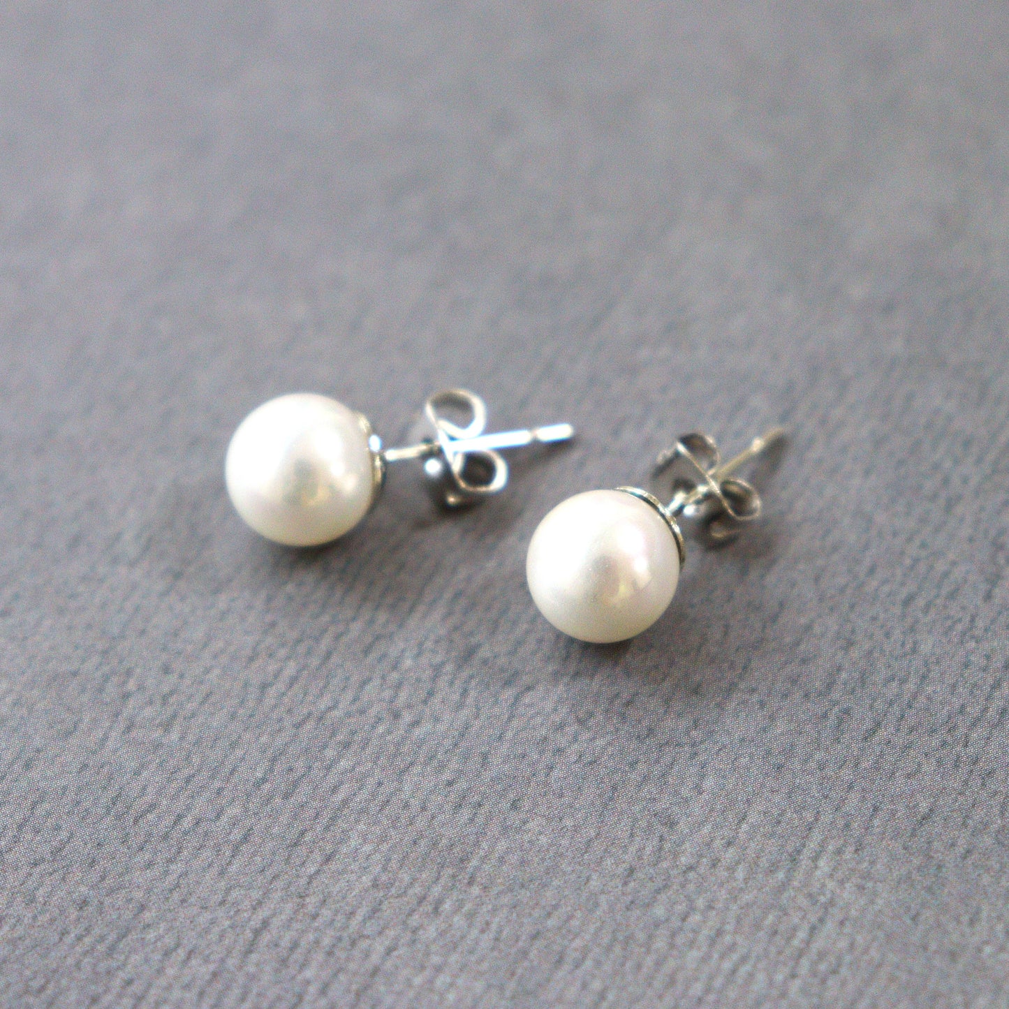 【貝殻パール】一粒ピアス (シルバー)